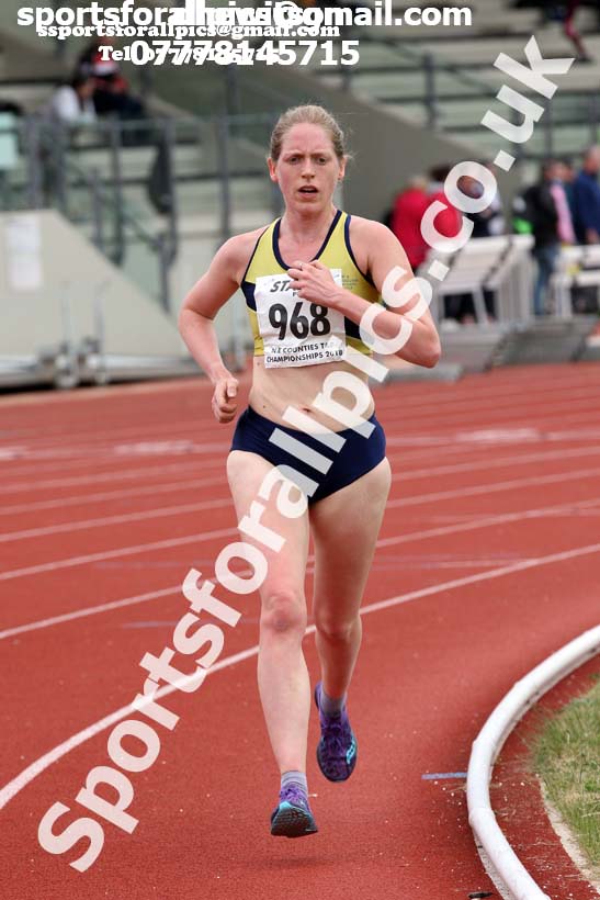 Senior womens 5000 metres North Eastern Track and Fields Champs., Middlesbrough. Photo: David T. Hewitson/Sports for All Pics